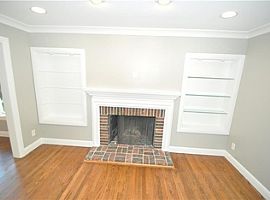 972 Chesterfield Ave Birmingham,  in Birmingham, MI (Photo 8 of 12)