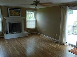 12260 Streamvale Cir Herndon, in Herndon, VA (Photo 12 of 12)