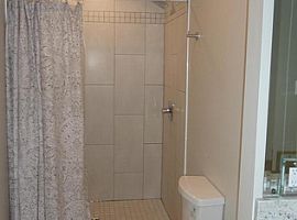 12260 Streamvale Cir Herndon, in Herndon, VA (Photo 5 of 12)