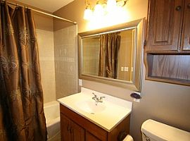 4914 Wheatstone Dr Fairfax,  in Fairfax, VA (Photo 9 of 12)