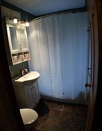 Luxury 3bed 2bath For Your Comfortability. in Sioux Falls, SD (Photo 10 of 12)