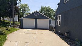 Luxury 3bed 2bath For Your Comfortability. in Sioux Falls, SD (Photo 12 of 12)