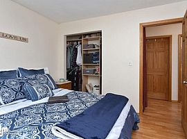 2936 Will Rogers Pl Anchorage, Ak in Anchorage, AK (Photo 3 of 12)