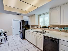 5601 N Camino De La Noche Tucson, Az 85718 in Tucson, AZ (Photo 12 of 12)