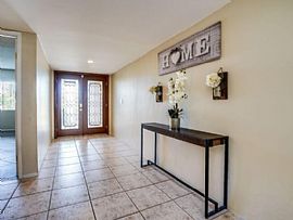 5601 N Camino De La Noche Tucson, Az 85718 in Tucson, AZ (Photo 2 of 12)