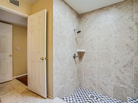 5601 N Camino De La Noche Tucson, Az 85718 in Tucson, AZ (Photo 6 of 12)