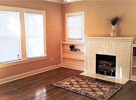 2849 W 12th St Dallas, Tx 75211 2 Beds 1 Bath 1,115 Sqft in Dallas, TX (Photo 2 of 9)