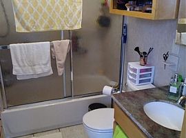 907 E 24th St Houston, Tx 77009 2 Beds 1 Bath 1,200 Sqft in Houston, TX (Photo 11 of 12)