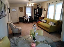 907 E 24th St Houston, Tx 77009 2 Beds 1 Bath 1,200 Sqft in Houston, TX (Photo 7 of 12)