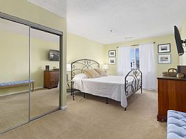 Newly Remodeled 2 Bedroom Condo 1 1/2 Blocks From The Beach  in Virginia Beach, VA (Photo 8 of 12)