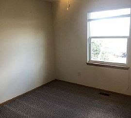 891 Hickory Creek Dr, Oconomowoc,  in Oconomowoc, WI (Photo 7 of 7)