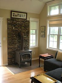 Wagner Hill Guest Cottage in Ambridge, PA (Photo 5 of 12)