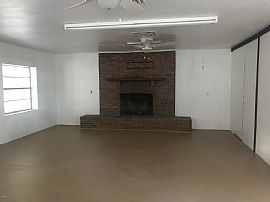 25206 E Highway 316 Salt Springs, Fl 32134 in Salt Springs, FL (Photo 2 of 5)