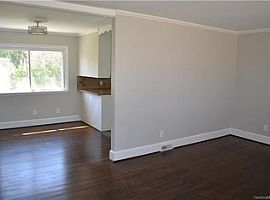 6300 Monroe Rd Charlotte, Nc 28212 3 Beds 2 Baths 1,483 Sqft in Charlotte, NC (Photo 3 of 10)