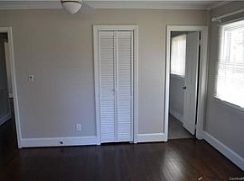 6300 Monroe Rd Charlotte, Nc 28212 3 Beds 2 Baths 1,483 Sqft in Charlotte, NC (Photo 8 of 10)