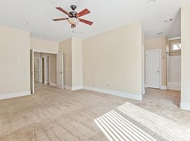 This Beautiful Home Has 4 Bedrooms, 2 Bathrooms, a 3 Car Garage in Visalia, CA (Photo 11 of 11)