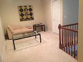 3327 Nell Rose Ct, Royal Oak,  in Royal Oak, MI (Photo 5 of 9)