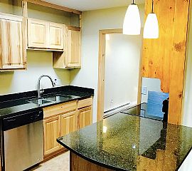 3625 Sw 104th Ave Apt 3, Beaverton,  in Beaverton, OR