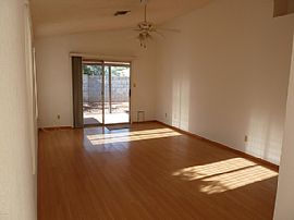 3021 E Siesta Ln, Phoenix, Az in Phoenix, AZ (Photo 4 of 12)