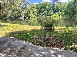 4542 Del Sol Blvd, Sarasota, Fl 34243 3 Beds 2 Baths 1,812 Sqft in Sarasota, FL (Photo 3 of 7)