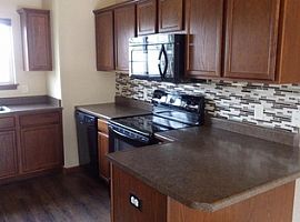 629 Degeest Dr, Rapid City, Sd 57703 3 Beds 2 Baths 1,838 Sqft in Rapid City, SD (Photo 3 of 8)