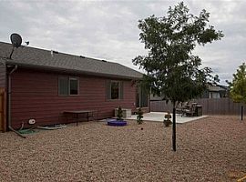 629 Degeest Dr, Rapid City, Sd 57703 3 Beds 2 Baths 1,838 Sqft in Rapid City, SD (Photo 6 of 8)