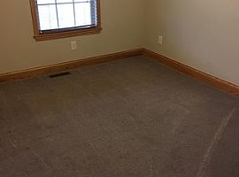 34 Quiet Way, Hurricane, Wv 25526 3 Beds 2 Baths 1,600 Sqft in Hurricane, WV (Photo 3 of 8)