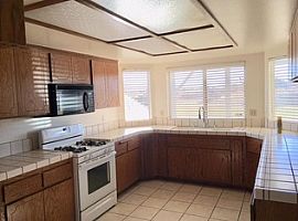 15050 Nokomis Ct, Apple Valley, Ca 92307 3 Beds 2.5 Baths 2,026 in Apple Valley, CA (Photo 4 of 9)