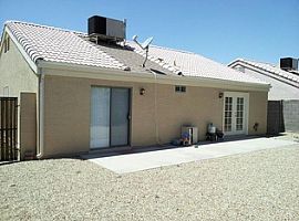 8221 N 111th Ln, Peoria, Az 85345 in Peoria, AZ