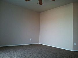 8221 N 111th Ln, Peoria, Az 85345 in Peoria, AZ (Photo 5 of 7)