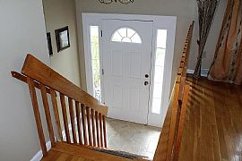 4 Bd  2 Ba  1,879 Sqft in Bellingham, MA (Photo 2 of 12)