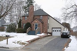 4 Bd  1.5 Ba  1,600 Sqft in South Hadley, MA