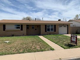 Comfortable 3 Bedroom Home in Odessa, TX