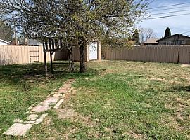 Comfortable 3 Bedroom Home in Odessa, TX (Photo 11 of 11)