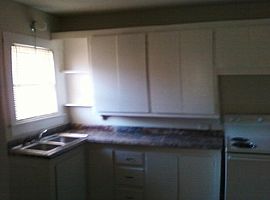 Amazing 2 Bedroom For Single Family in San Angelo, TX (Photo 3 of 8)