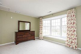 4 Bd  3.5 Ba   3,850 Sqft in Methuen, MA (Photo 4 of 12)