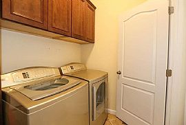 4 Bd  3.5 Ba   3,850 Sqft in Methuen, MA (Photo 8 of 12)