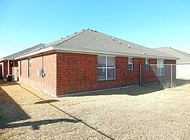 Enchanting 3 Bedroom Home in Killeen, TX (Photo 3 of 12)