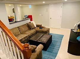 3 Bd  1.5 Ba  1,558 Sqft in Shrewsbury, MA (Photo 6 of 10)