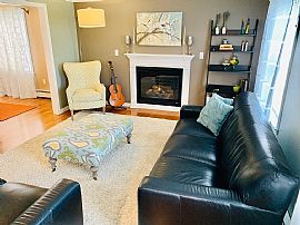 3 Bd  1.5 Ba  1,558 Sqft in Shrewsbury, MA (Photo 9 of 10)