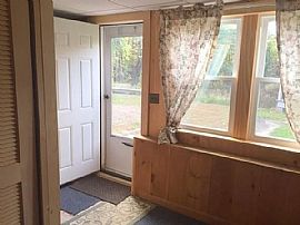 3 Bd  2 Ba   1,539 Sqft in Harvard, MA (Photo 3 of 9)