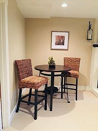 4 Bd  2.5 Ba  2,357 Sqft in Wellesley, MA (Photo 4 of 11)