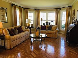 4 Bd  2.5 Ba  2,357 Sqft in Wellesley, MA (Photo 9 of 11)