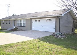 Charming 2 Bedroom in Knoxville, TN