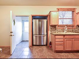 4bedrooom in Rahway, NJ (Photo 4 of 11)