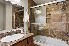 Charming Bungalow  in Houston, TX (Photo 8 of 12)