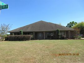 10715 Hunters Ct E, Mobile, Al 36695 in Mobile, AL