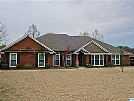 3200 Masters Dr Se, Owens Cross Roads, Al 35763 in Owens Cross Roads, AL