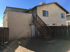 Beautifully Remodeled Upstairs Apartment in Ridgecrest, CA (Photo 3 of 12)
