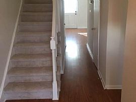   $1,395/mo3 Bd2.5 Ba1,517 Sqft  6429 New Market Way, Raleigh,  in Raleigh, NC (Photo 2 of 12)